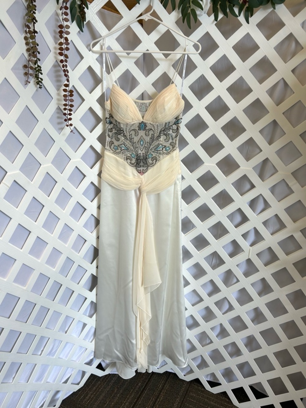 Dave & Johnny Ivory Beaded Prom Gown Size 1/2 Formal Dress